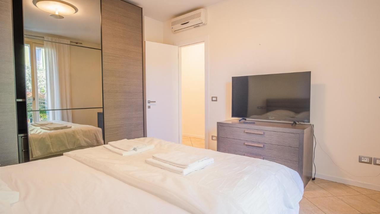 Endless Summer Sirmione - Italian Homing Exterior foto